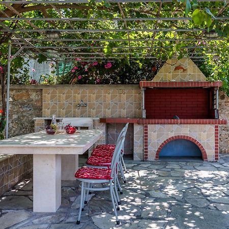סקופלוס טאון Anesis Apartment 2 Fireplace מראה חיצוני תמונה